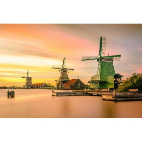 Molens in de Ochtendzon